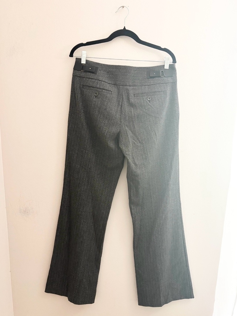5/$15 🩷 MUST BUNDLE NWT Express Women's Charcoal Flare Pants